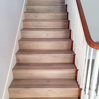 Echo Lane Laminate Stairs Staymor 2 482011