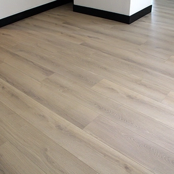 Fairway Laminate Floor Staymor 1 8 138604