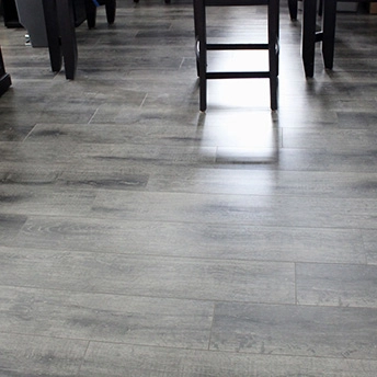 French Gray Laminate Floor Oasis 10