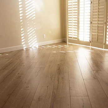 Golden Ash Laminate Floor Eternity 15