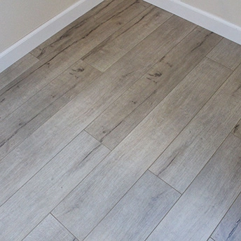 Golden Ash Laminate Floor Eternity 4