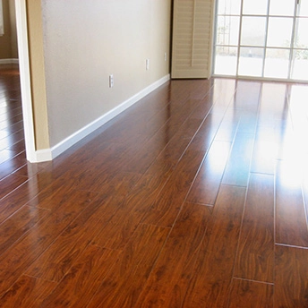 Golden Walnut Laminate Floor Eternity 3