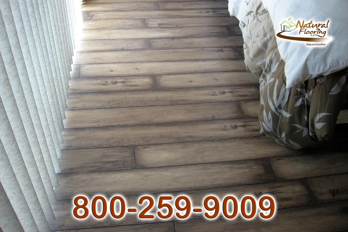 Hampton Barnwood Laminate Sambucaa