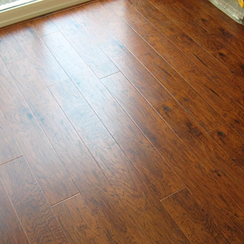 Hickory Gunstock Laminate Floor Eastwood 5 230801