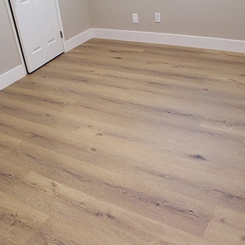 Keystone Laminate Fooor Staymor 12 429172