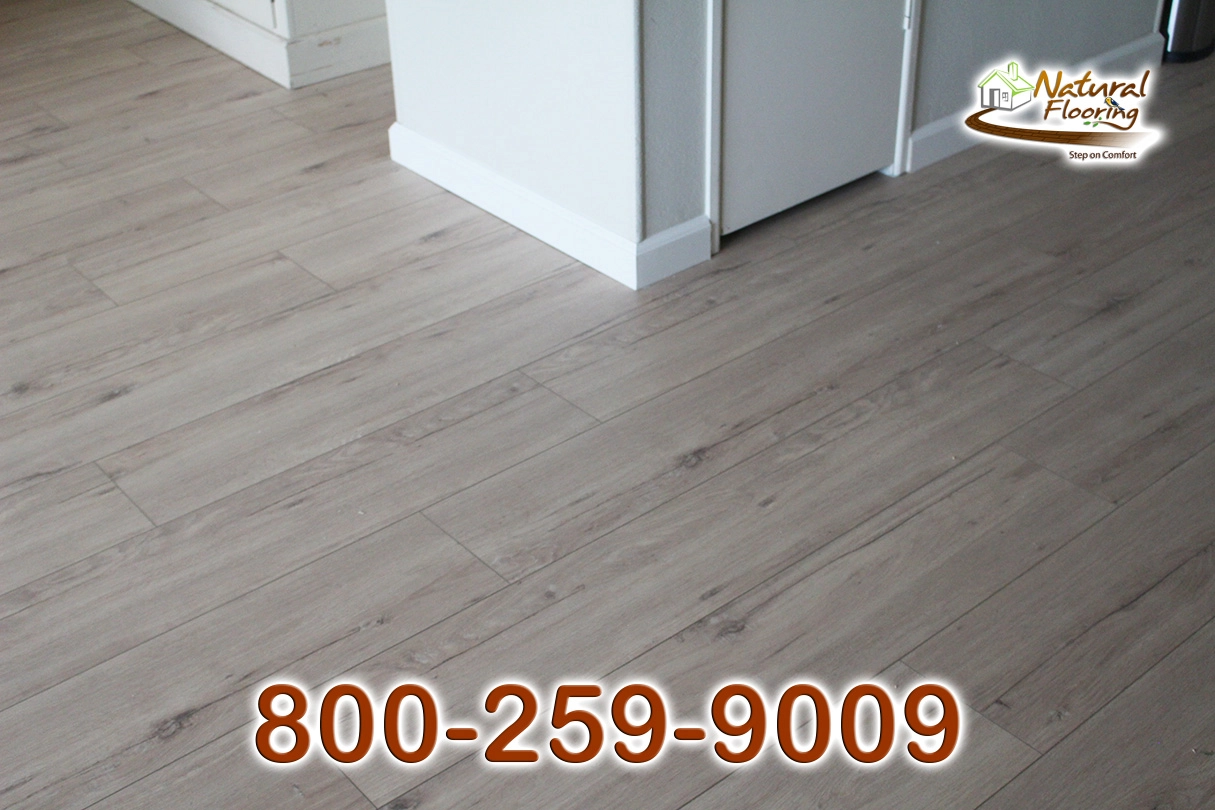 Lady Oak Laminate Floor