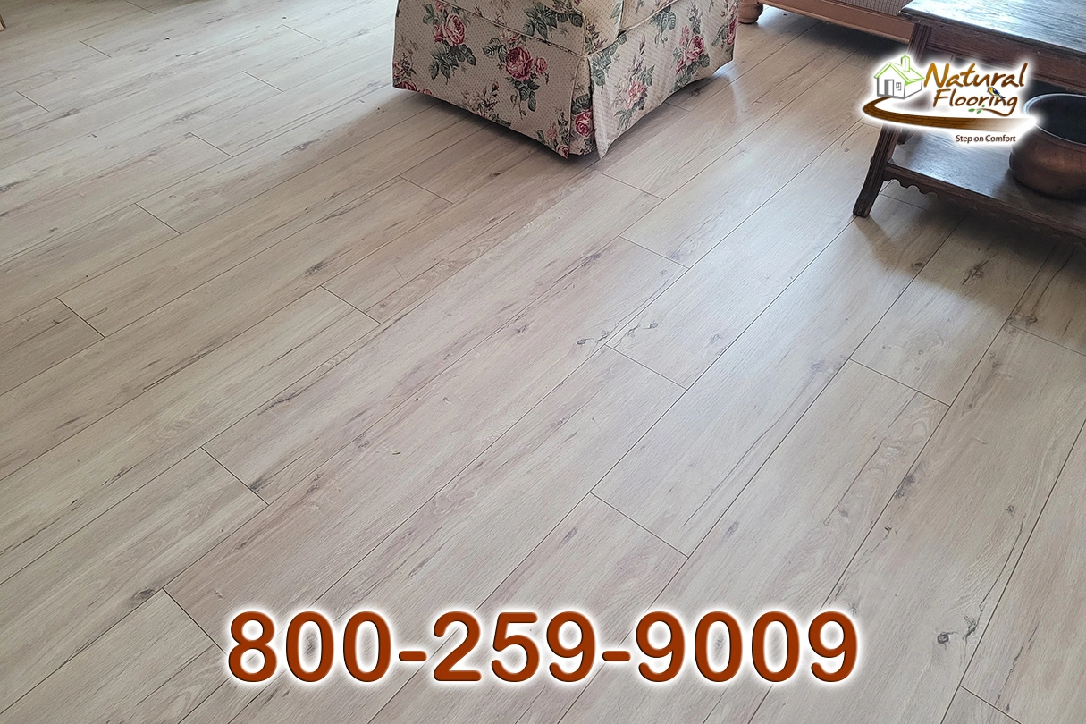 Lady Oak Laminate Floor