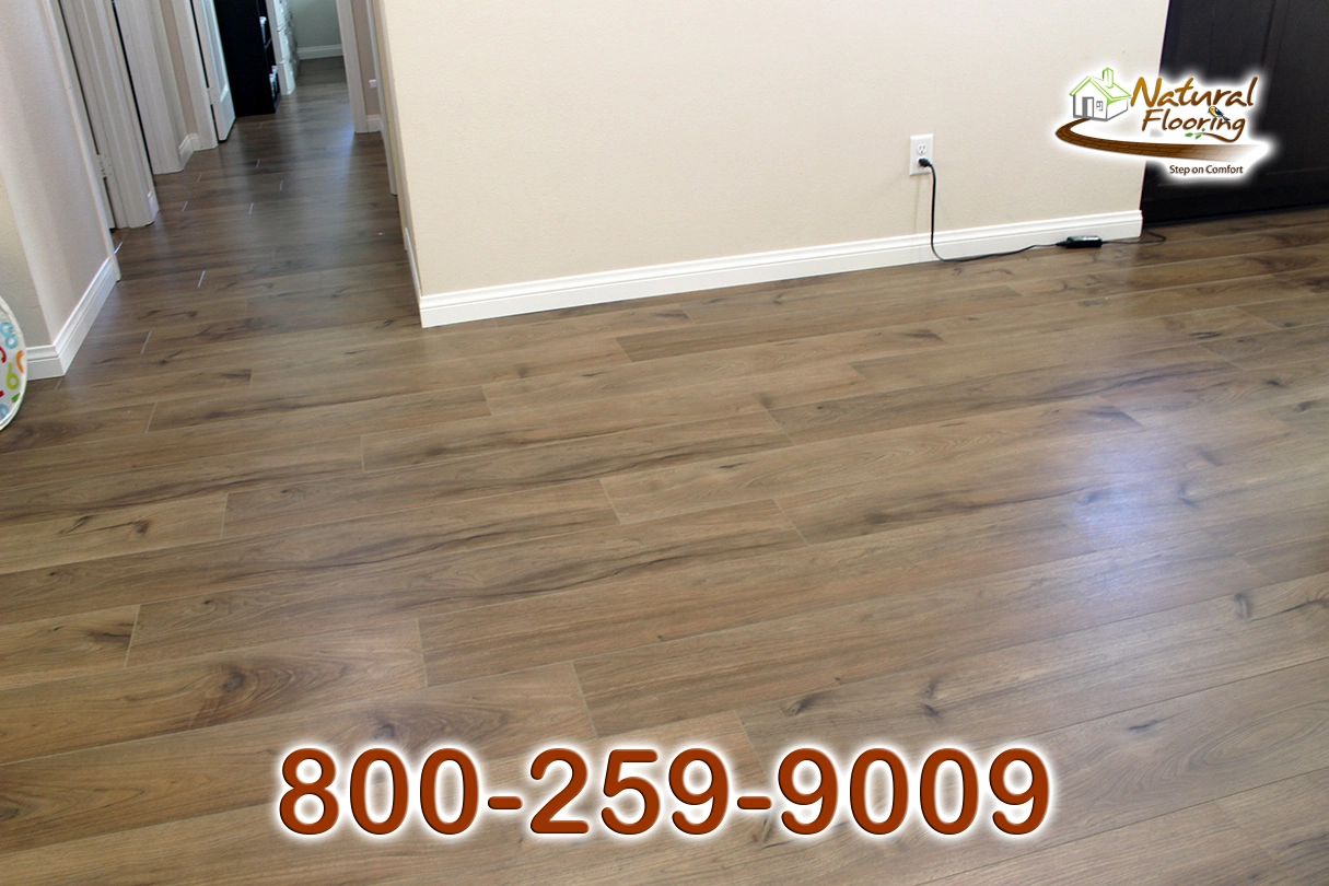 Lake Siskiyou Laminate Floor