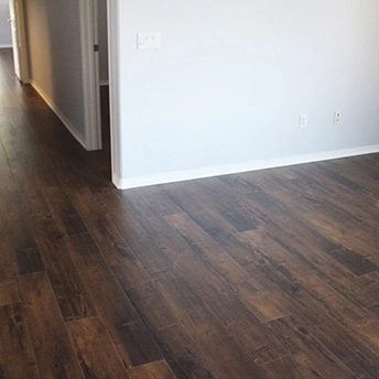 Maple Java Distressed Laminate Floor Eternity 15