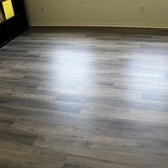 Medford Laminate Floor Ultimate 25