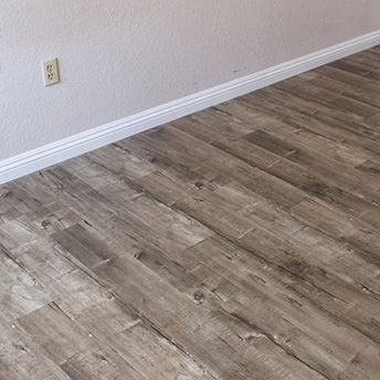 Metro Latte Laminate Floor Eternity 10