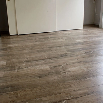 Metro Latte Laminate Floor Eternity 12
