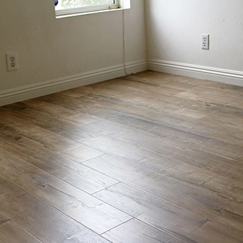 Metro Latte Laminate Floor Eternity 15