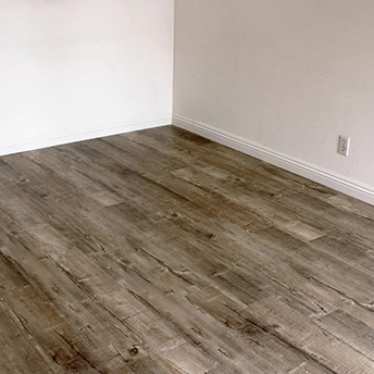 Metro Latte Laminate Floor Eternity 18