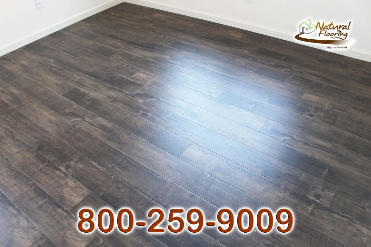Metro Pecan Laminate Floor