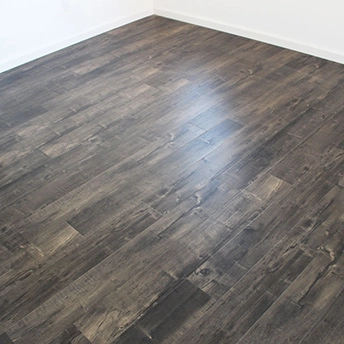 Oak Metro Pecan Laminate Floor Eternity 2