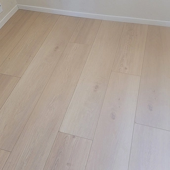 Milan Laminate Floor Essen 5 200048