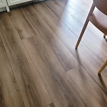 Mohauk Laminate Floor 4 880216