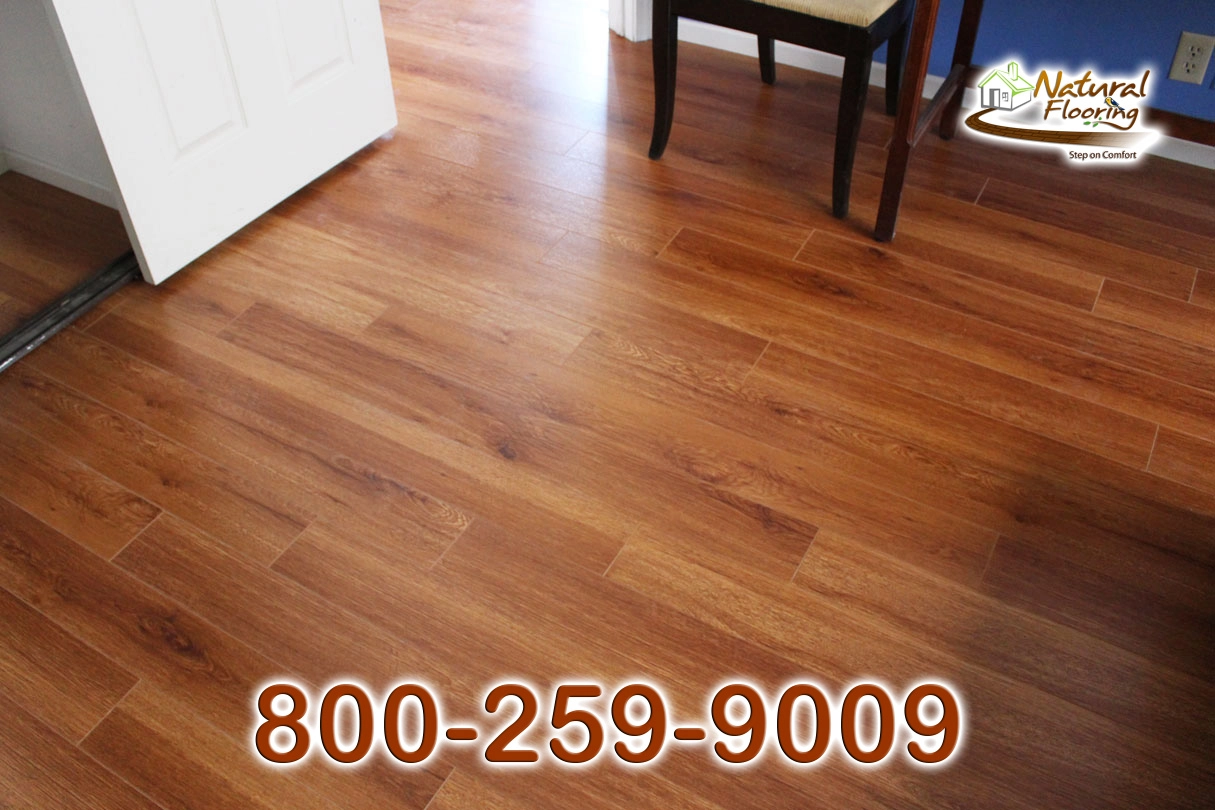 Natural Oak Laminate Floor