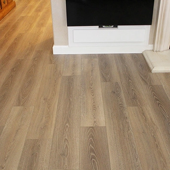 Naturale Oak Laminate Floor Eastwood 3