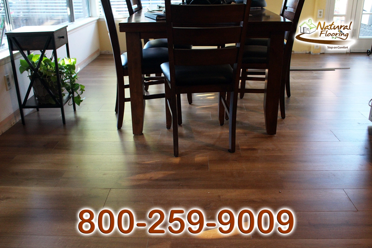 Oak E003 Laminate Floor