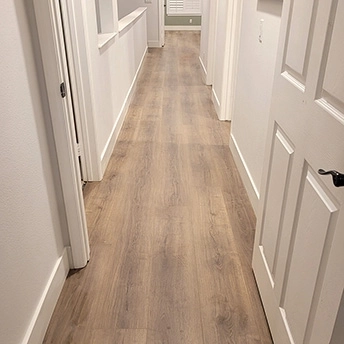 Parkview Laminate Floor Staymor 1 945884