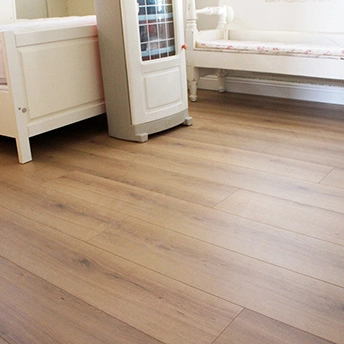 Prague Oak Laminate Floor Bellissima 16