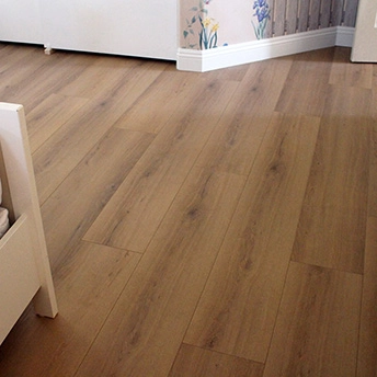 Prague Oak Laminate Floor Bellissima 9