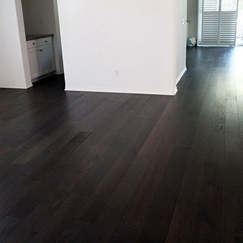 UnknowBlackWoodFloor 4 847873