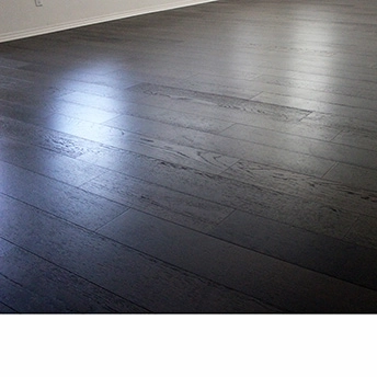 UnknowBlackWoodFloor 301339