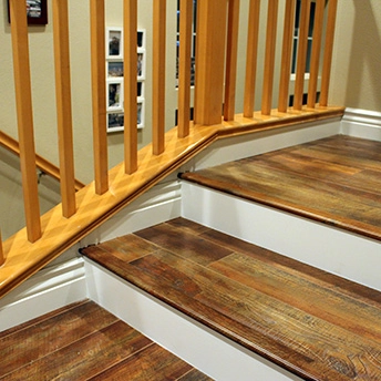 Red Ancient Pine Laminate Floor 10 834394