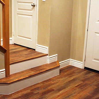 Red Ancient Pine Laminate Floor 8 216952