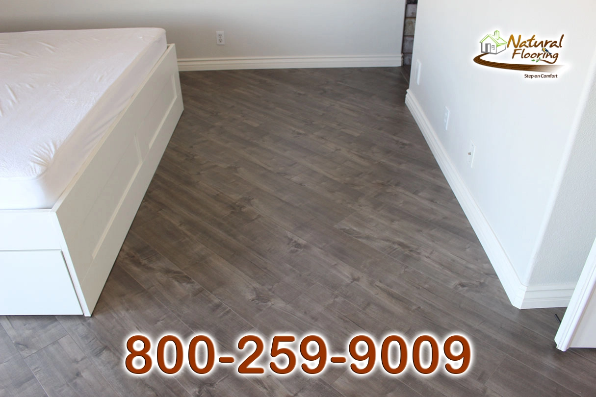River Valley Maple Laminate Floor