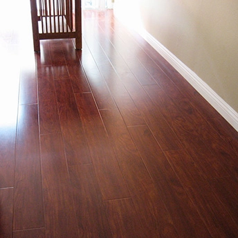 Ruby Birch Laminate Floor Meya 2