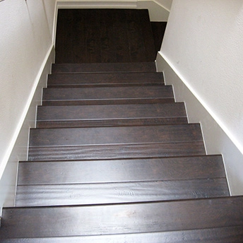 Sable Distressed Laminate Stairs Linco 2