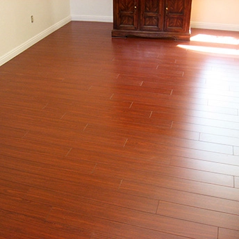 Santos Mahogan Laminate Floor Eastwood 2