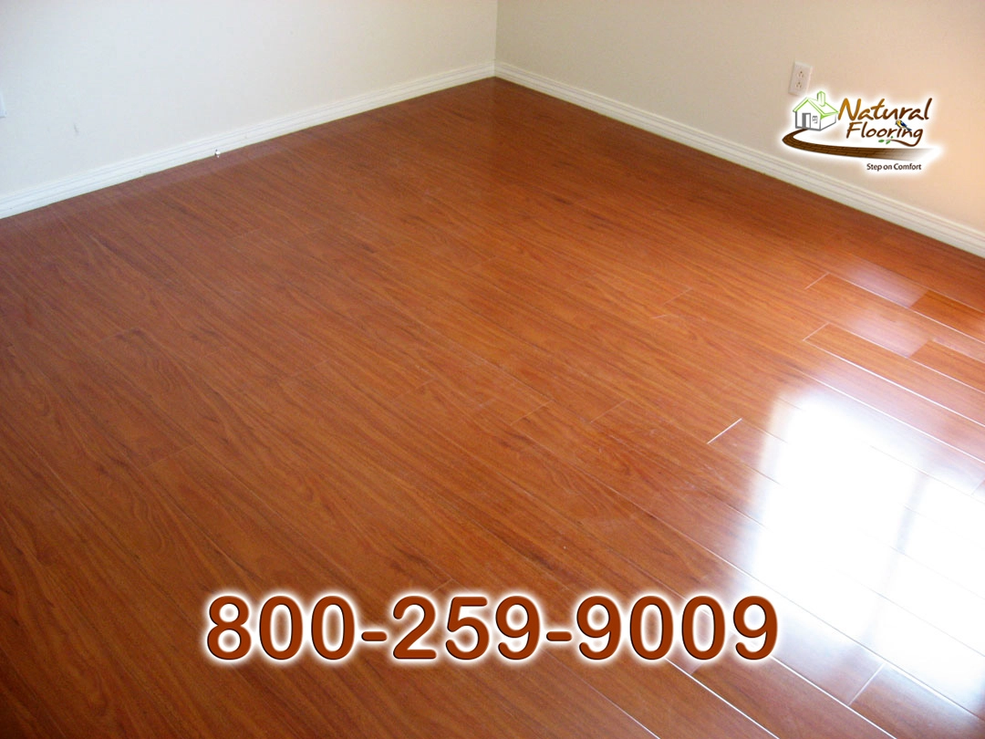 Santos Mahogan Laminate Floor