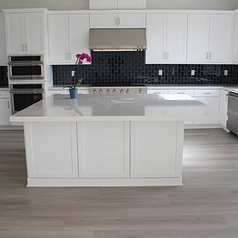 Siliver Lake Laminate Floor Staymor 11