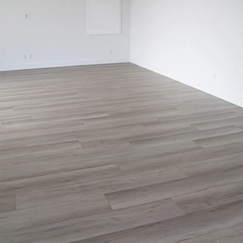 Siliver Lake Laminate Floor Staymor 13