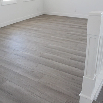 Siliver Lake Laminate Floor Staymor 28