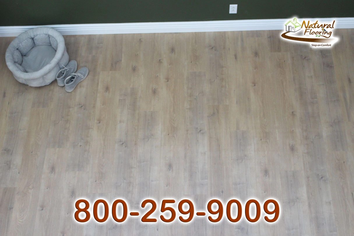 Straws Laminate Floor