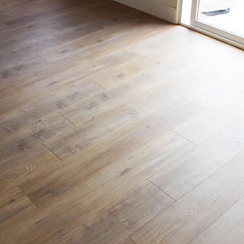 Straws Laminate Floor Oasis 23