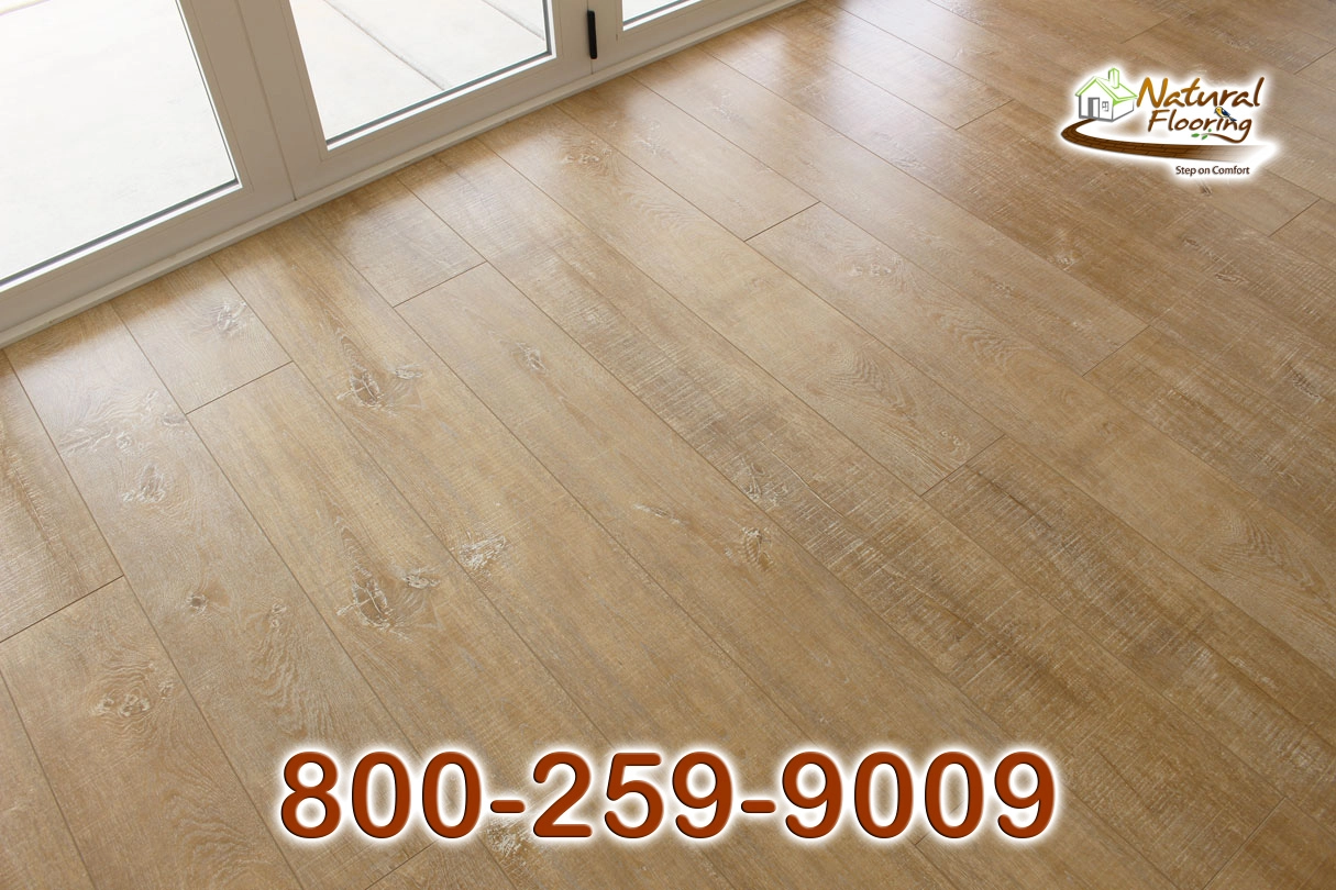 Trento Oak Laminate Floor