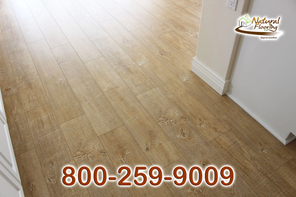 Trento Oak Laminate Floor