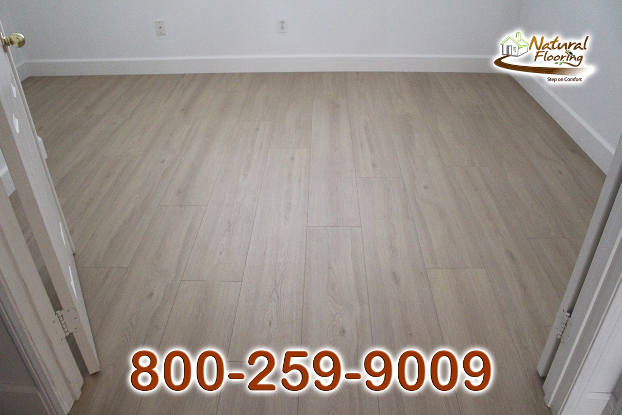 Vineyard European Oak Laminate Floor