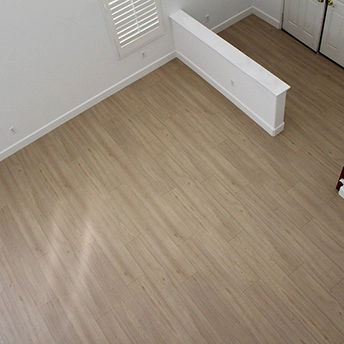 Vineyard Laminate Floor Staymor 13