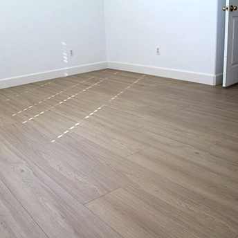 Vineyard Laminate Floor Staymor 7