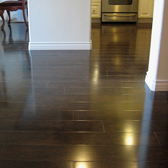 Walnut Cappuccino Laminate Floor Eastwood 1