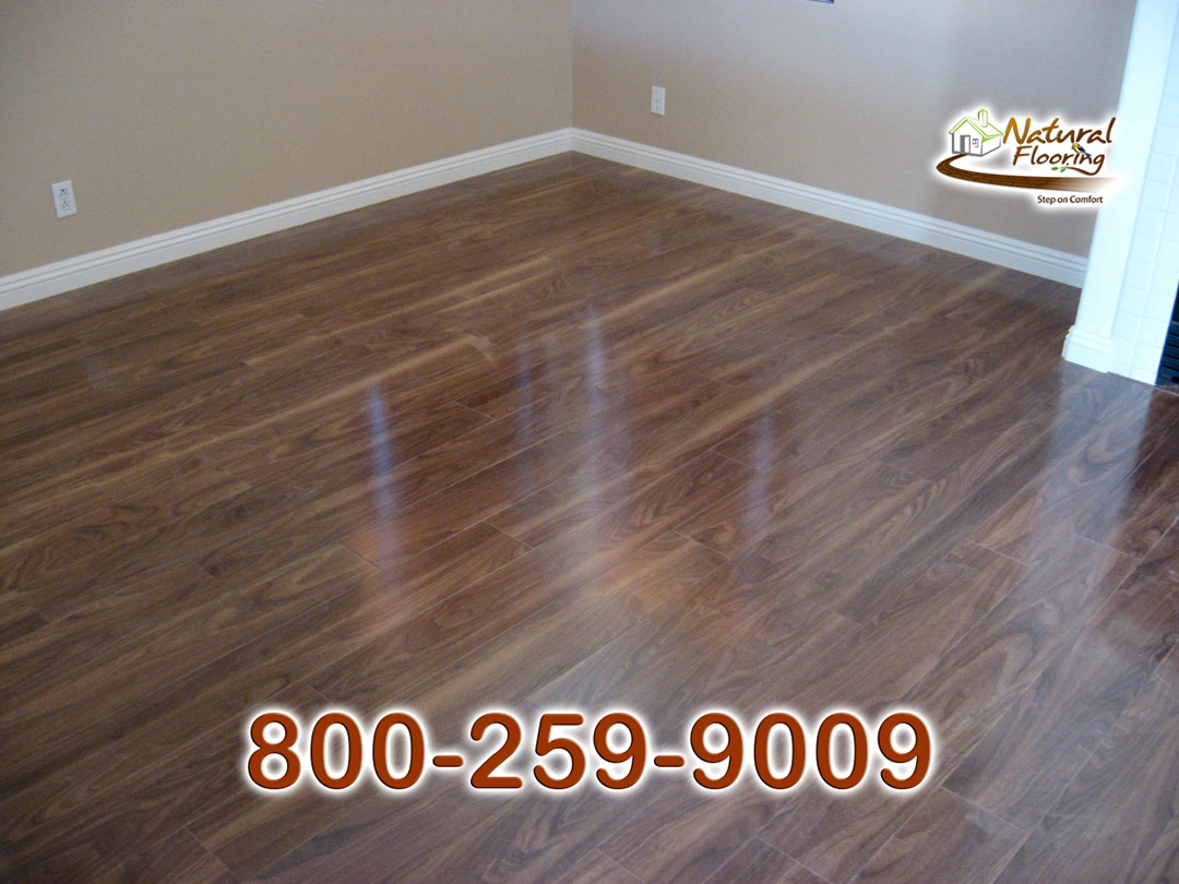 Walnut Laminate Floor