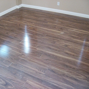 Walnut Laminate Floor Eternity 9
